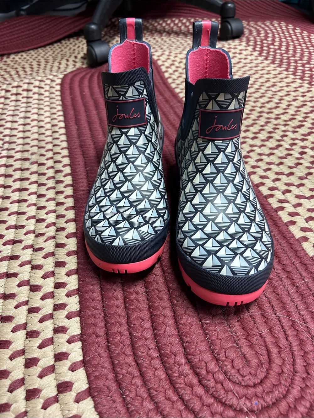 Joules Black & White Geometric Chelsea Rain Boots with Pink Trim